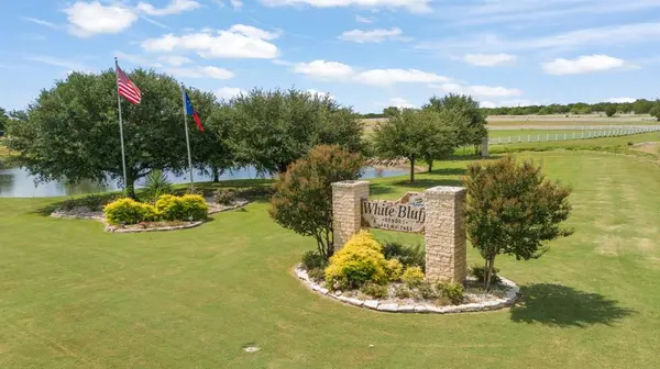 Whitney, TX 76692,1392 Spanish Oak Trail