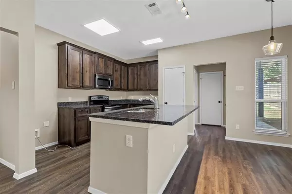 Denton, TX 76209,431 Jannie Street #A