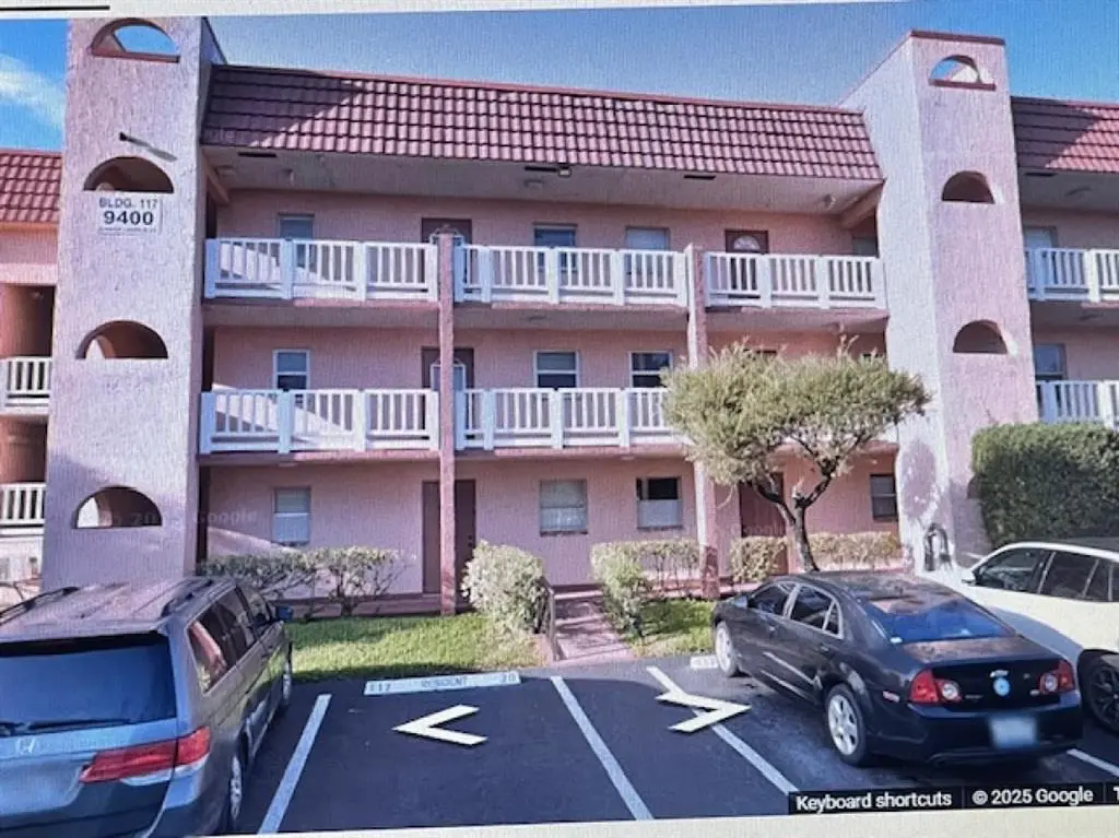 Sunrise, FL 33322,9400 Sunrise Lakes Blvd #107