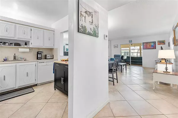 Margate, FL 33068,5621 SW 2nd Ct #201