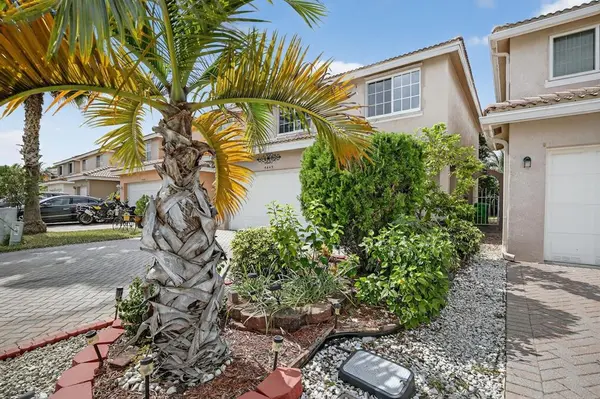 Sunrise, FL 33351,5449 NW 95th Ave