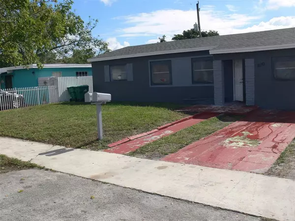 870 NW 84th St, Miami, FL 33150