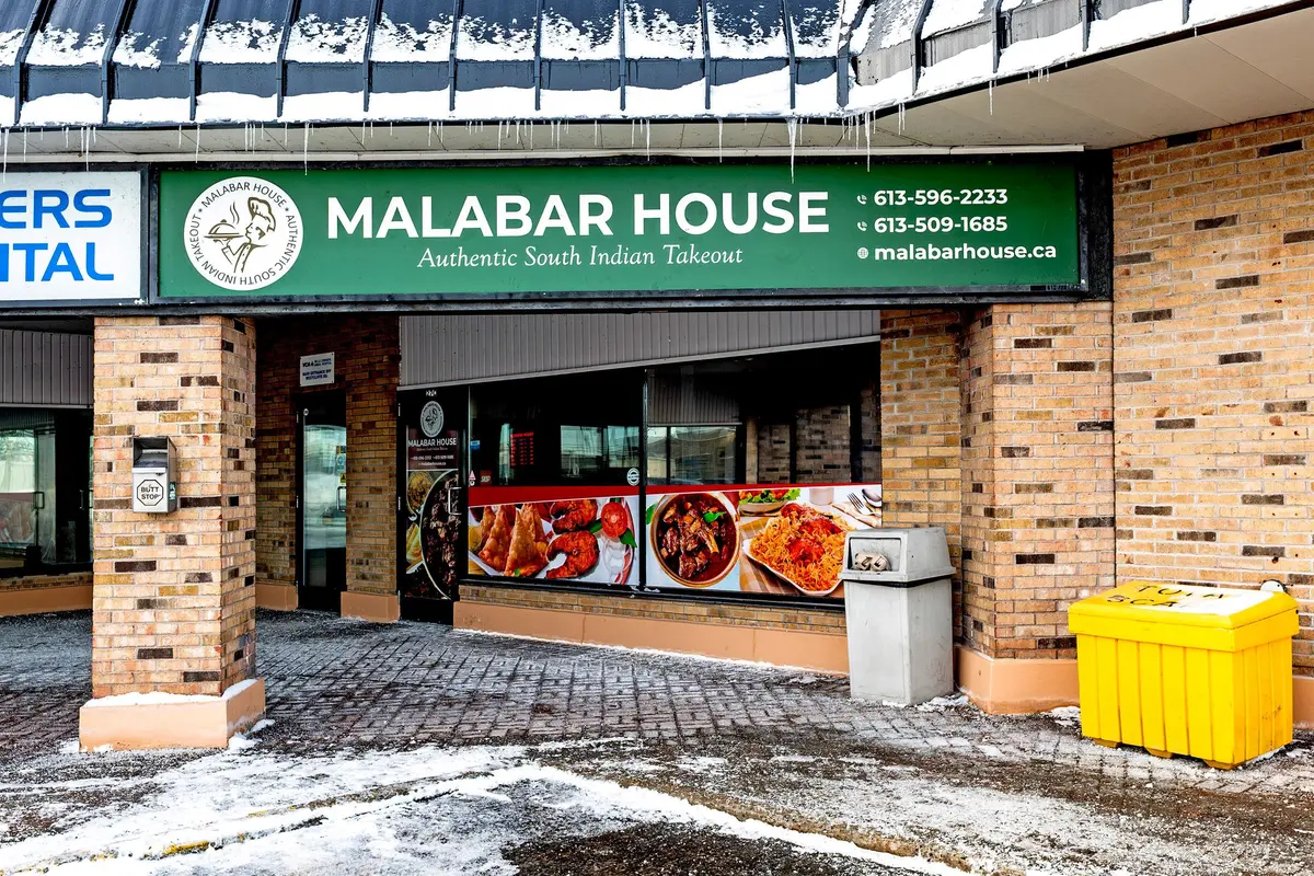 Bells Corners And South To Fallowfield, ON K2H 5C2,2194 Robertson RD #Unit 27C