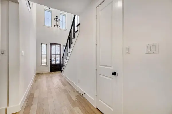 609 Damsel June Street, Lewisville, TX 75056