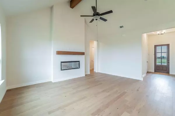 Venus, TX 76084,430 Harvest Time Lane