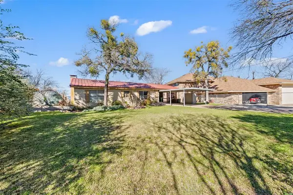 Whitney, TX 76692,104 Navajo Trail