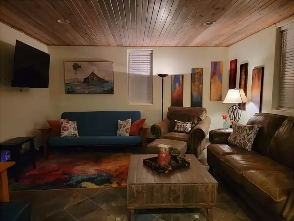 Cleburne, TX 76033,2270 1125B