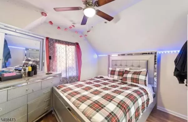 612 Magnolia Ave, Elizabeth City, NJ 07206