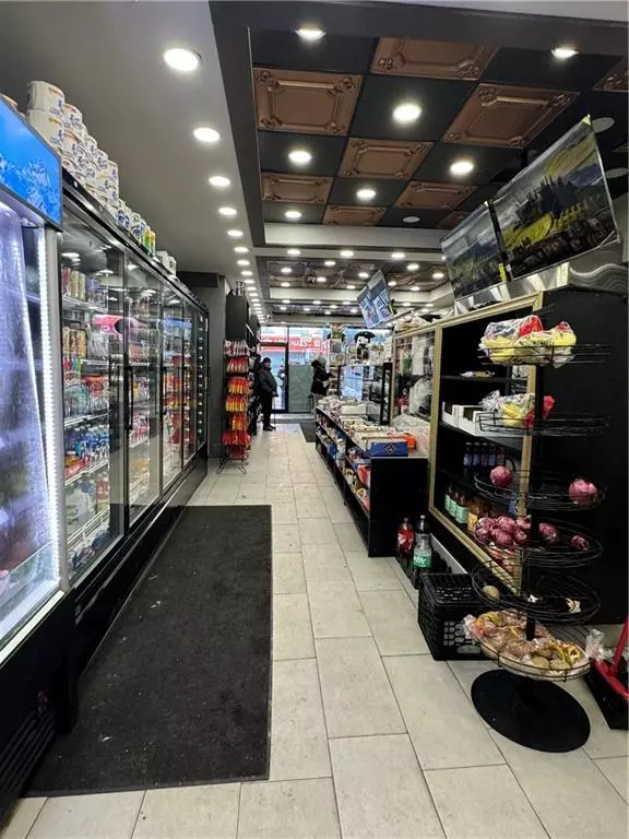 Brooklyn, NY 11213,229 Utica AVE