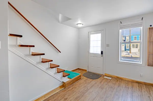 Oshawa, ON L1H 2P1,165 1/2 Olive AVE