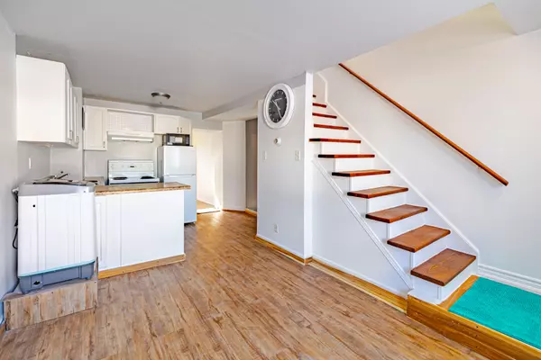 Oshawa, ON L1H 2P1,165 1/2 Olive AVE