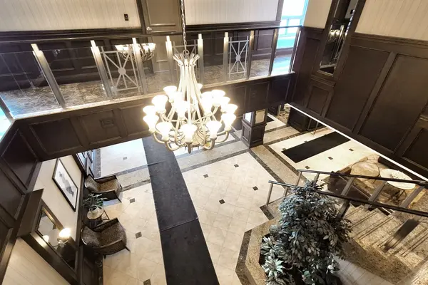 7 North Park RD #406, Vaughan, ON L4J 0C9