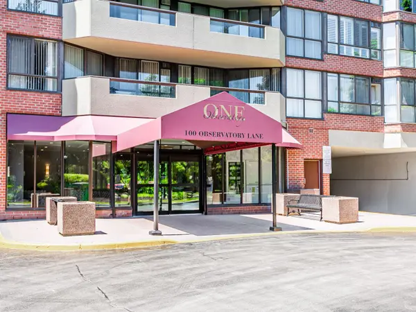 100 Observatory LN #806, Richmond Hill, ON L4C 1T4