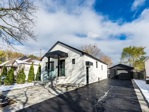 363 Culford RD, Toronto W04, ON M6L 2V8