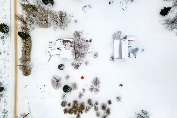 Mono, ON L9W 5N4,595133 Blind Line