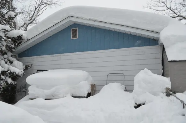 Sundridge, ON P0A 1Z0,46 Paget ST