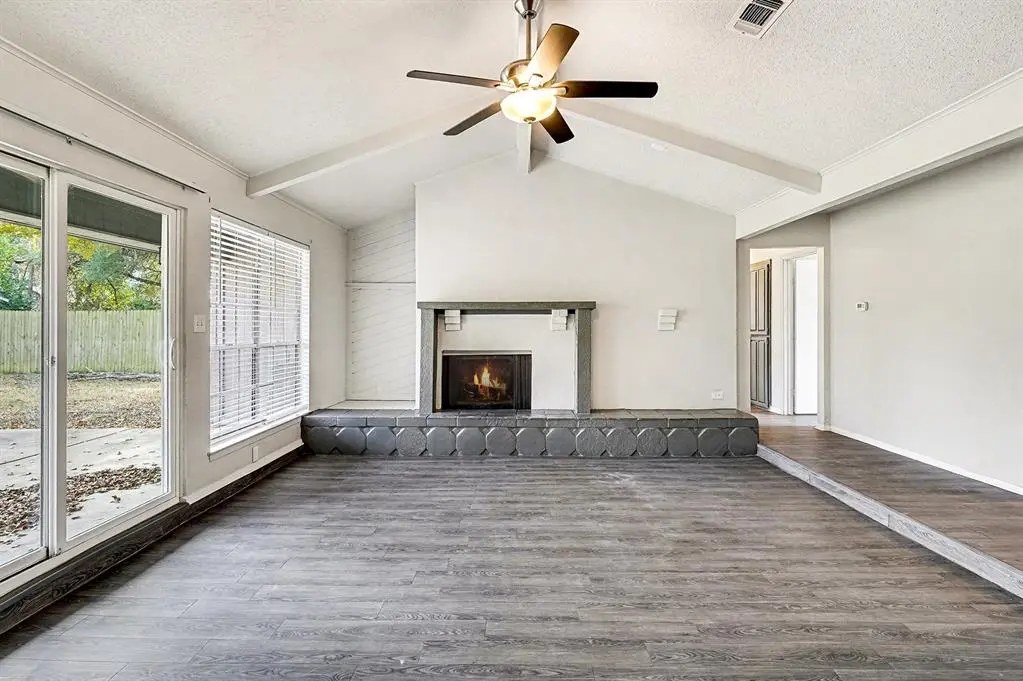 Fort Worth, TX 76112,2705 Warren Lane