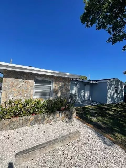 Miramar, FL 33023,6445 SW 20th St
