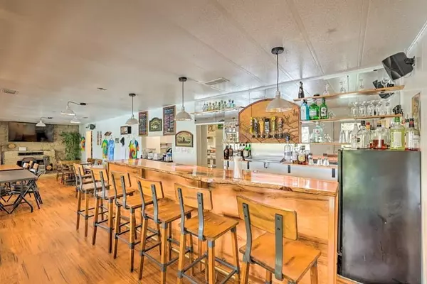 Chico, TX 76431,180 Private Rd 1735