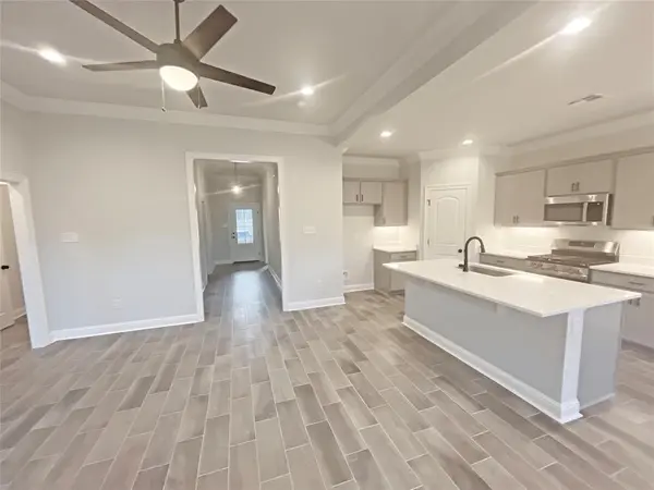 Shreveport, LA 71107,6554 Blanchard Lake Drive