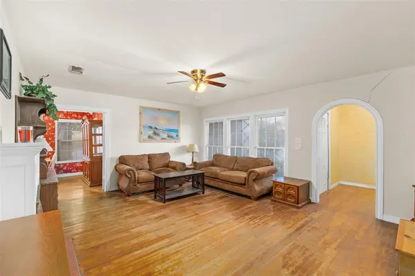 Weatherford, TX 76086,415 W Josephine Street