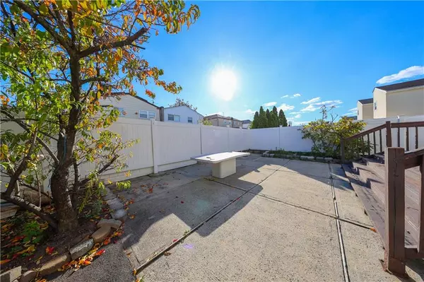 Staten  Island, NY 10312,55 Kenmore ST