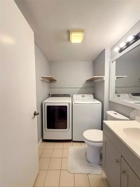 West Palm Beach, FL 33409,1945 Stratford Way