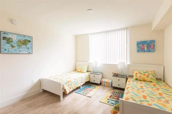 Coconut Creek, FL 33063,4768 W Atlantic Blvd #6-204