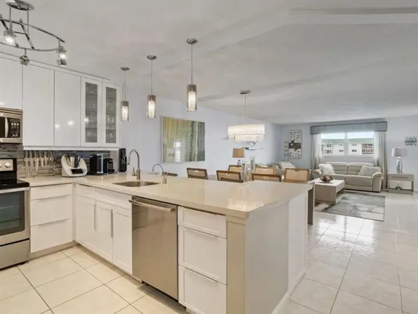 Lauderhill, FL 33313,4750 NW 22nd Ct #509