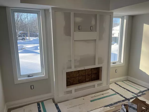 West Grey, ON N0G 1R0,229 Bruce ST S #4