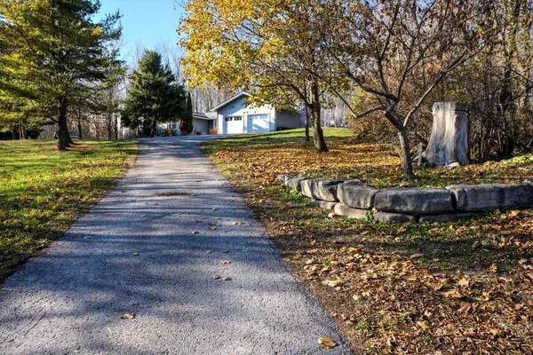 4469 Larry York RD, Frontenac, ON K0H 1H0