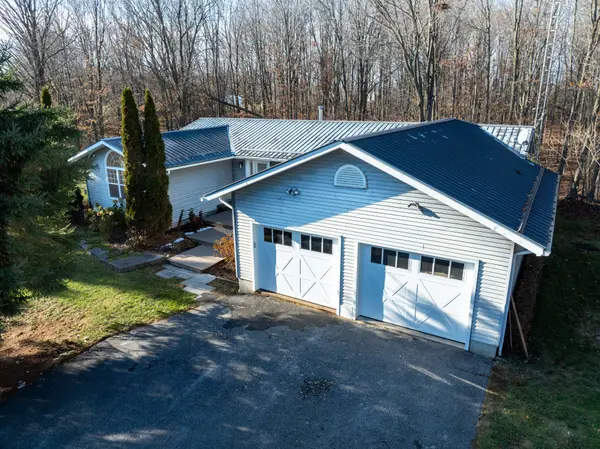 4469 Larry York RD, Frontenac, ON K0H 1H0