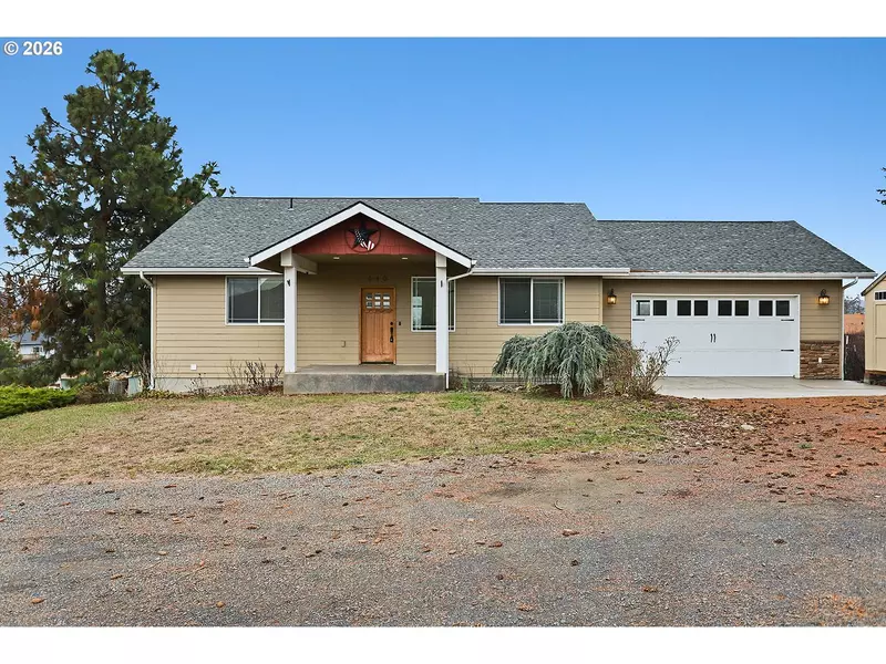 340 NE 7TH ST, Dufur, OR 97021