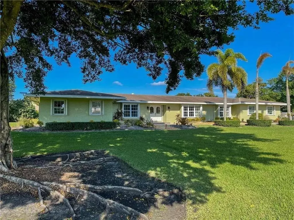 Southwest Ranches, FL 33331,17501 SW 54th St