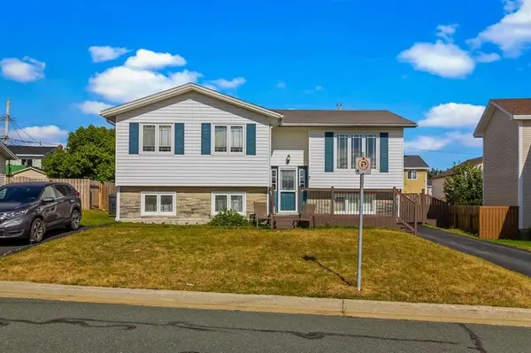 7 Aspenwood Place, Mount Pearl, NL A1K 3K7