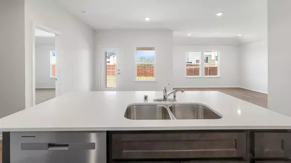 Canton, TX 75103,490 Burnett Trail