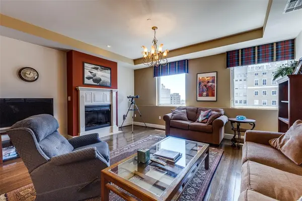 1505 Elm Street #1401, Dallas, TX 75201