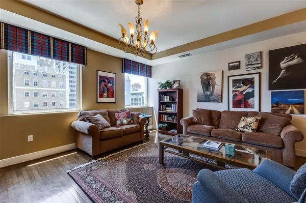 Dallas, TX 75201,1505 Elm Street #1401