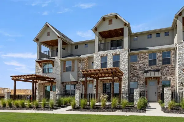 The Colony, TX 75056,1221 Armstrong