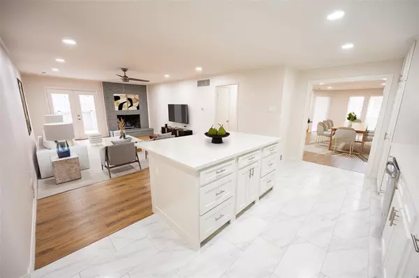 Dallas, TX 75214,6105 Rincon Way