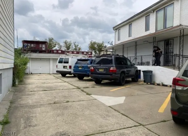 137-139 Prospect St, Newark City, NJ 07105