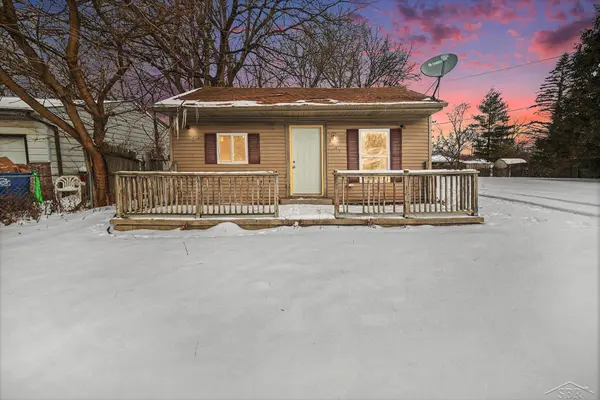 2481 California AVE, Saginaw, MI 48601