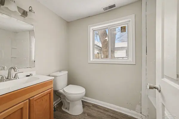 2481 California AVE, Saginaw, MI 48601