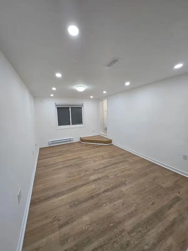 Clarington, ON L1E 2J4,645 Townline RD N #1