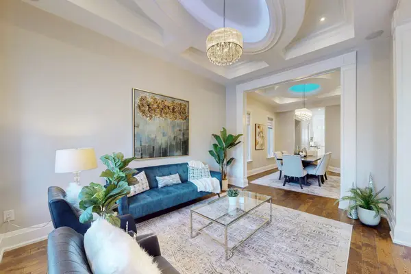 1834 Fairport RD, Pickering, ON L1V 1T3