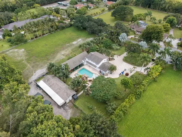 Boca Raton, FL 33496,8233 Stagecoach Ln