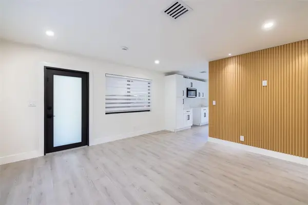 1341 SE 10th Ave, Fort Lauderdale, FL 33316