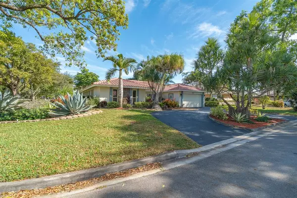 Coral Springs, FL 33071,115 SW 97th Ter