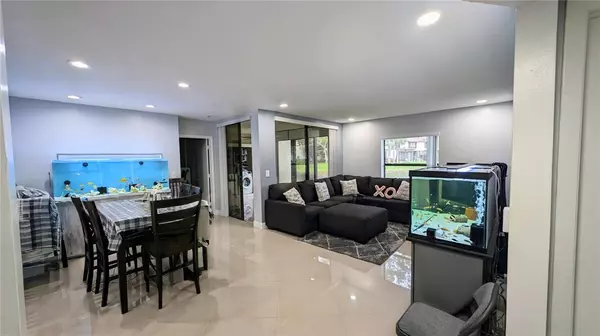 Coconut Creek, FL 33066,4676 Carambola Cir N #2757