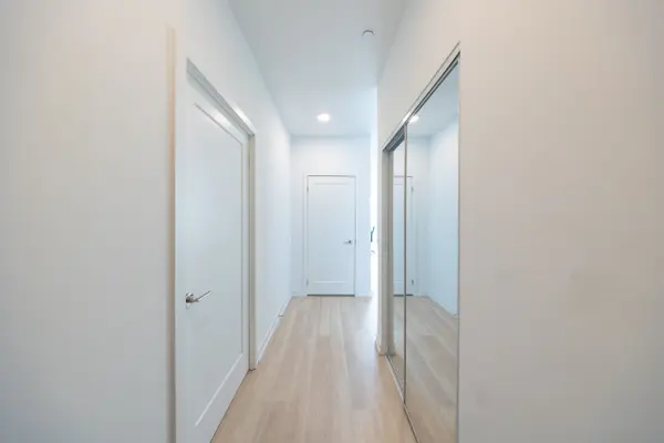 Markham, ON L6E 0W3,9751 Markham RD #B-723